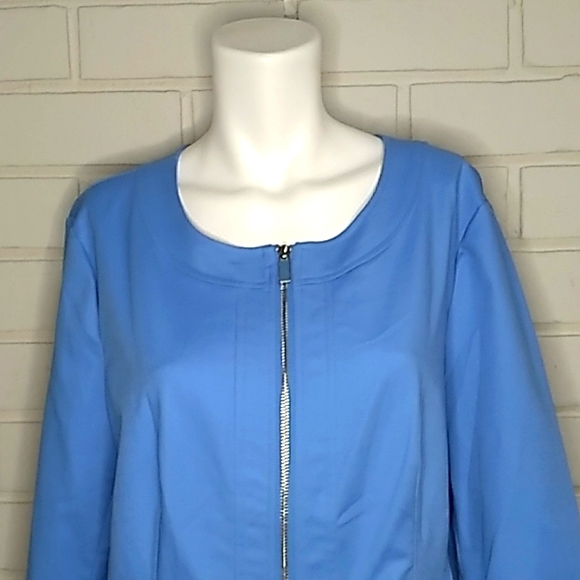 Rafaella Blue 3/4 Zip Business/Office Jacket. Size 16 NWOT - Picture 2 of 7